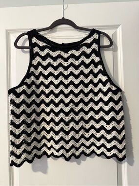 Ava & Viv Black and White Chevron Crochet Tank